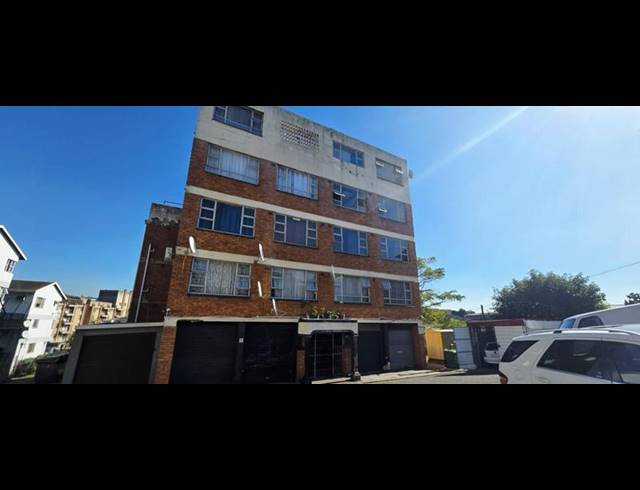 1 BEDROOM APARTMENT FOR SALE IN OVERPORT